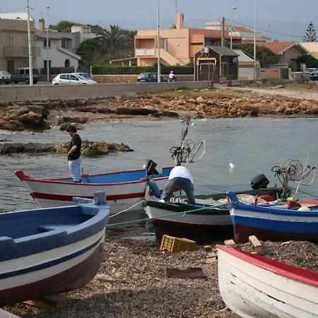 Cocciu D'amuri Netino Ferienhaus *